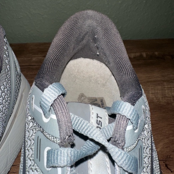 Brooks Mens Ghost 15 Gray‎ Mens Size 11 D Running Shoes Sneakers - Picture 9 of 11